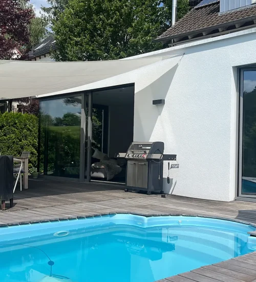 E46E8886-7DA0-4F92-AB5B-533F8D8EE03D